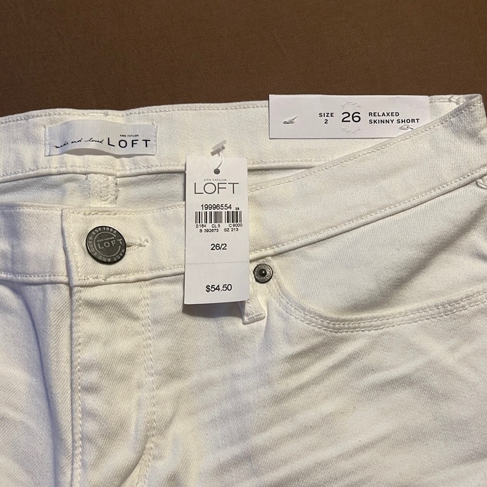 Ann Taylor’s LOFT Relaxed skinny shorts NWT size 2